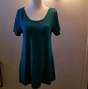 XS LuLaRoe Classic T